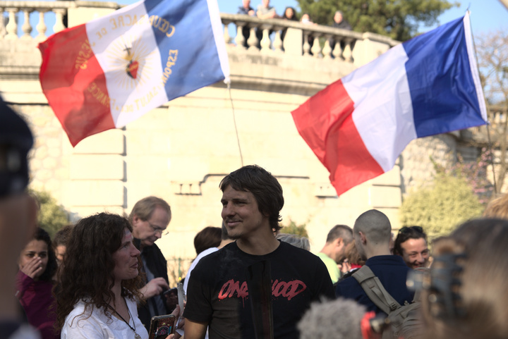 Arrivée de Rafael Llodra avec la Course de la Liberté à Montmartre